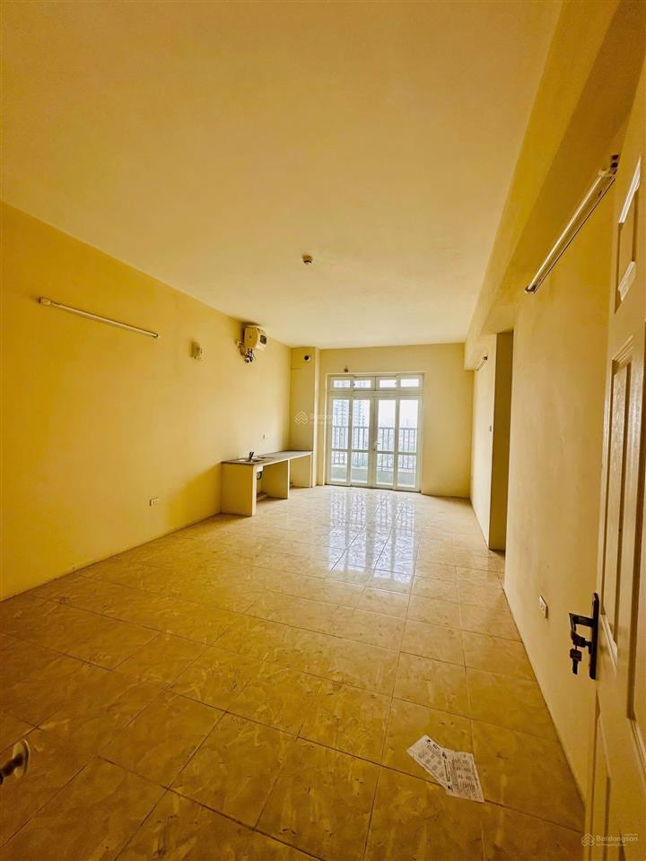 Bán căn hộ chung cư c13 khuyến lương  lĩnh nam. dt 66m2 gồm 2 ngủ. giá 3,xxtỷ