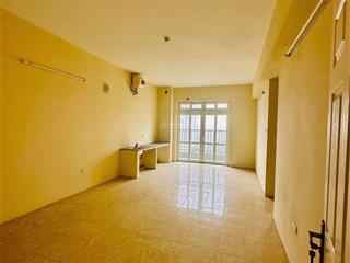 Bán căn hộ chung cư c13 khuyến lương  lĩnh nam. dt 66m2 gồm 2 ngủ. giá 3,xxtỷ