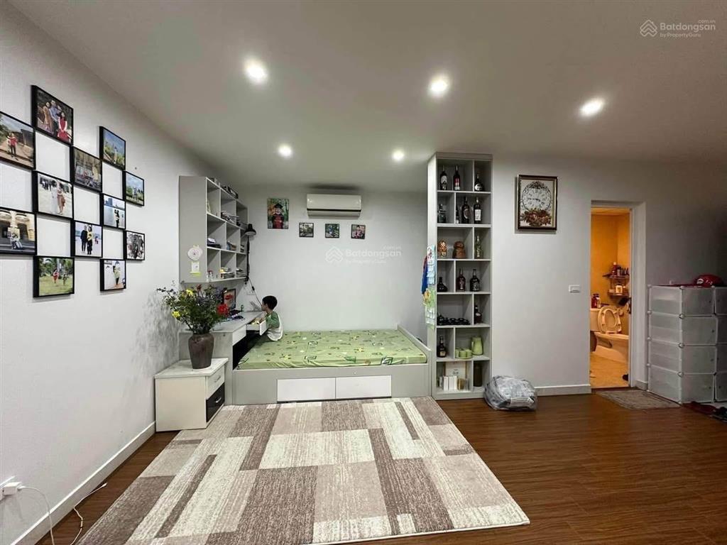 Gia đình có nhu đổi nơi ở nên cần bán căn hộ chung cư k35 tân mai  hoàng mai . dt 76m2. giá 6,xxtỷ