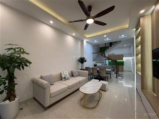 Tôi chủ cần bán nhà khu dịch vụ yên lũng 42m 4 tầng đầy đủ nội thất giá 10,5 tỷ có bớt cho khách