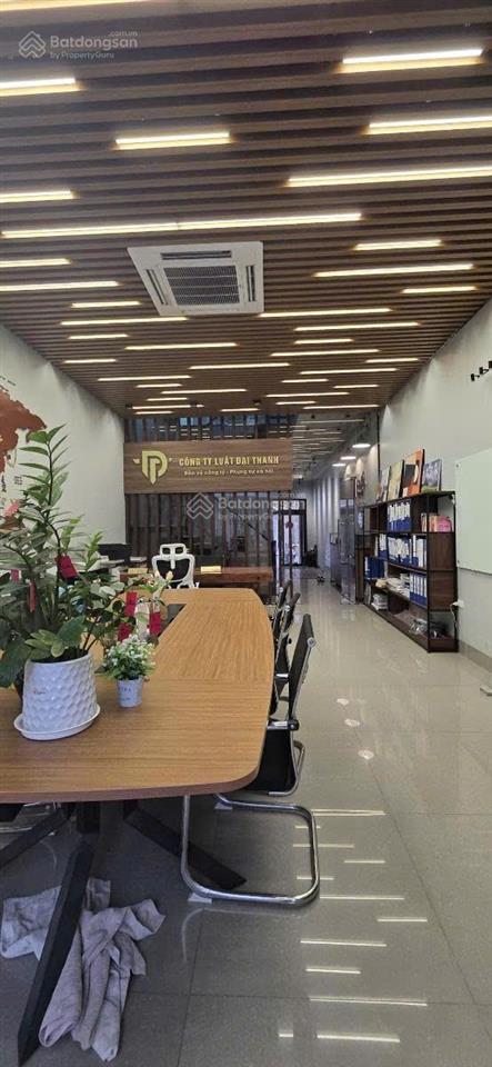 Bán siêu phẩm liền kề 2 mặt đường  kđt đô nghĩa, yên nghĩa  hà đông. kinh doanh mọi mặt hàng.