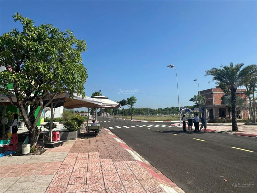 Đất đấu giá ngay khu bến xe yên nghĩa hà đông, giá trúng chỉ 133 triệu/m. lô đất đẹp