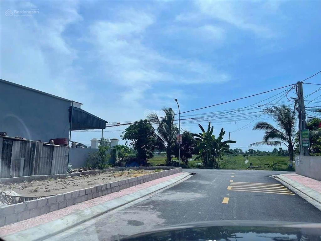 Siêu phẩm lô góc 2 mặt đg nhựa đẹp nhất tuyến đg đang chuẩn bị làm lại đg nối vào ga nam hải phòng
