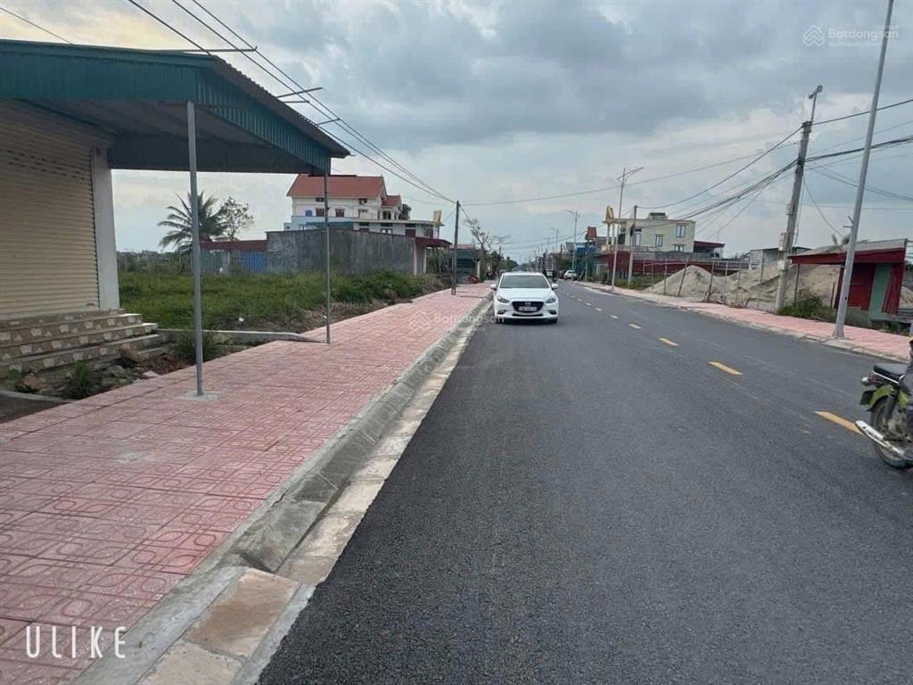 Mặt đg 404 nhìn ra cảng nam đồ sơn đoàn xá ca hs ngã tư đg ven biển chỉ 200m giá siêu đt..