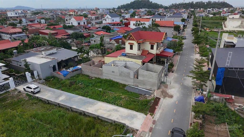 Siêu phẩm làm nhà vườn kiến minh gần ga 405m2 68,2m2 bìa + 337m2 đất 03 giá chỉ 1 tỷ 750
