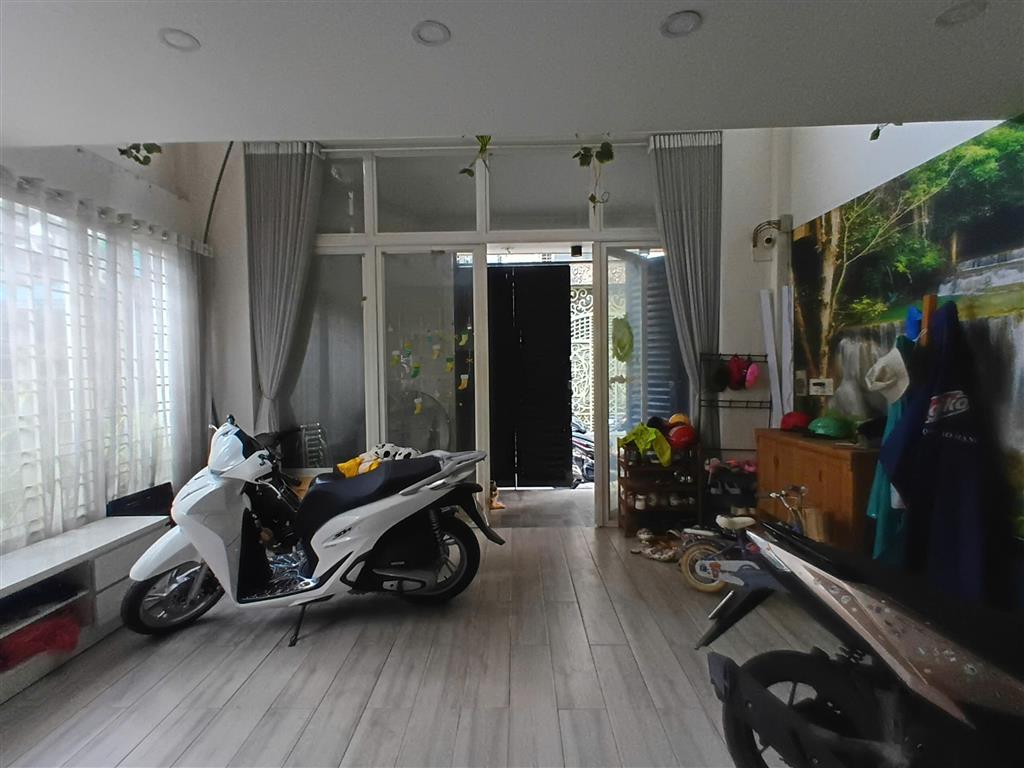 LÔ GÓC 67M², - NGANG 5,5M – NGAY CHỢ AN HỘI -   QUANG TRUNG - GÒ VẤP - GIÁ CỰC TỐT : 8,7