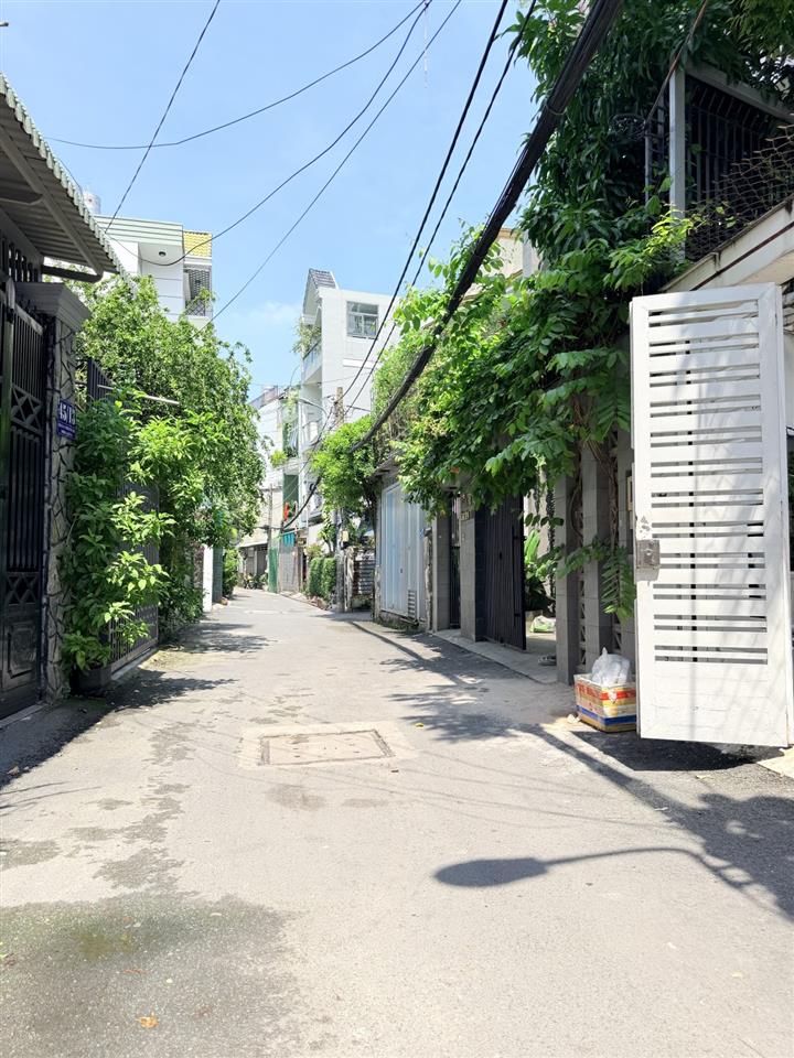 GIẢM 300 TRIỆU – NHÀ ĐẸP GÒ VẤP, 4 TẦNG – HẺM XE HƠI QUAY ĐẦU!