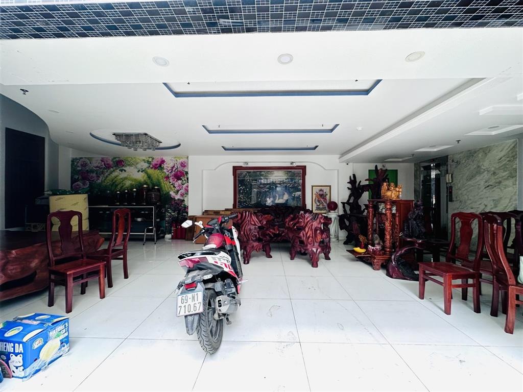 LÔ GÓC QUANG TRUNG – HẺM XE TẢI – 5 TẦNG BTCT – NGANG 5,8M - CHỈ 7,5 TỶ!