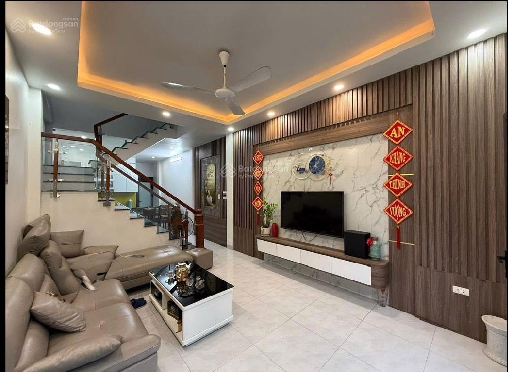 Bán nhà an thượng 40 m2 nhà 4 tầng giá 3,95 ty