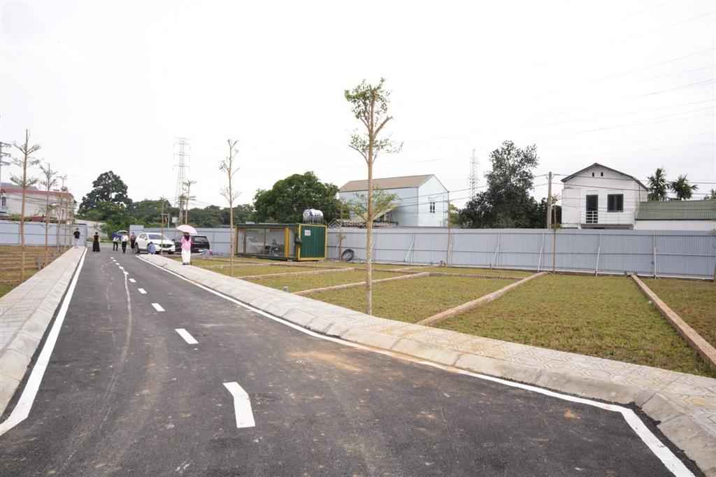Bán đất hòa sơn lương sơn 72 m2 giá 1,125 tỷ