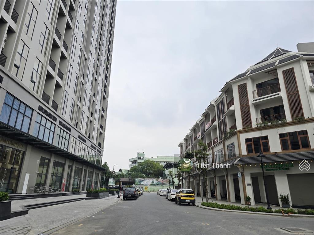 Liền kề lk47 hinode royal park, 90m2 x 5t, đối diện sảnh chung cư the wisteria (840 căn), đã có sổ