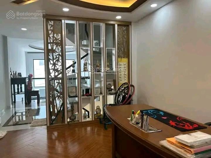 Gấp ! nhà hxh nguyễn văn đậu, dt 40m2, 3 tầng, giá chỉ 5 tỷ