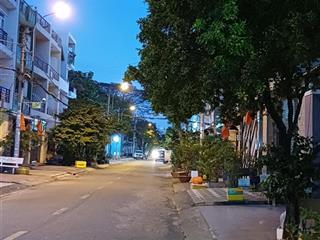 Khu tên lửa  vành đai trong  nhà thờ phao lô  4 tầng (4.5x20m) 4pn  đường 12m  chỉ 12.7 tỷ tl