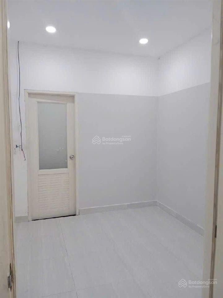 Nhà 2 tầng (4x18m) 3pn btct  hxh 6m  kinh dương vương  cạnh aeon mail tên lửa  chỉ 6.6tỷ (tl)