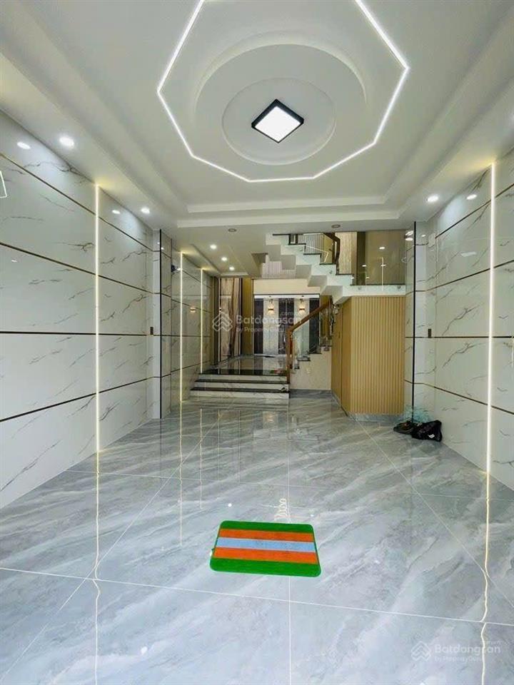 Nhà đẹp 5 tầng (4x14m) 4pn  gần chợ bình trị & tỉnh lộ 10  hxh 6m  tên lửa nối dài  chỉ 7.4 tỷ