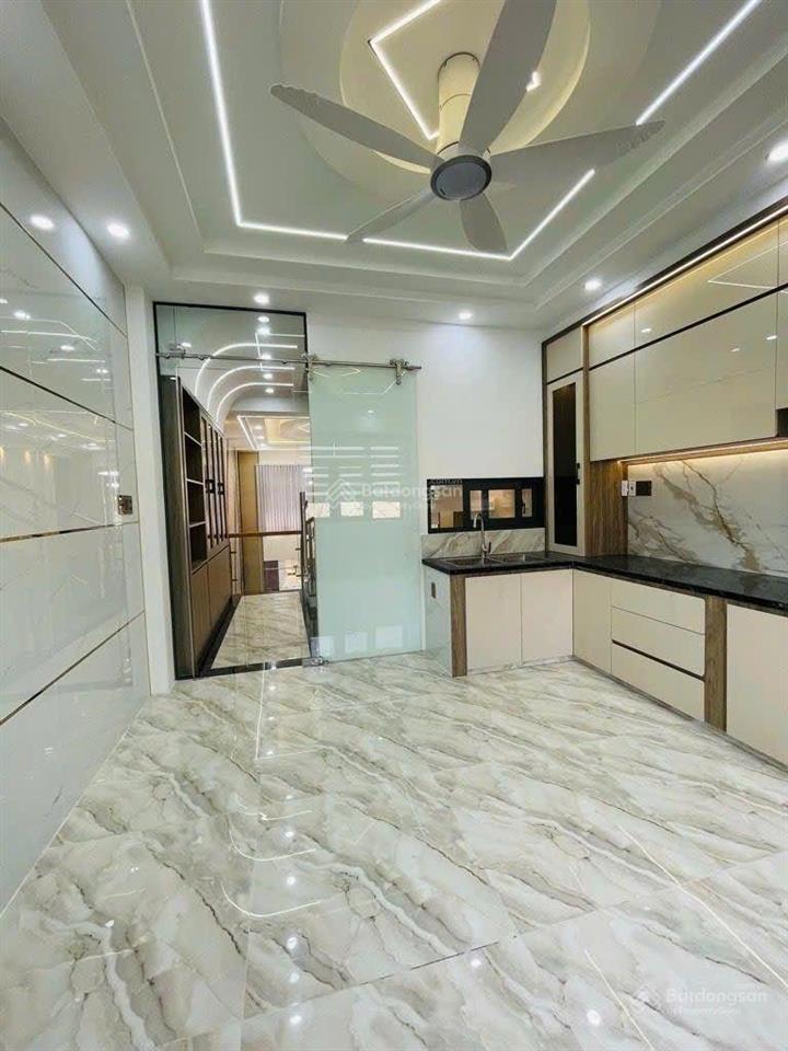 Nhà đẹp 5 tầng (4x14m) 4pn  gần chợ bình trị & tỉnh lộ 10  hxh 6m  tên lửa nối dài  chỉ 7.4 tỷ