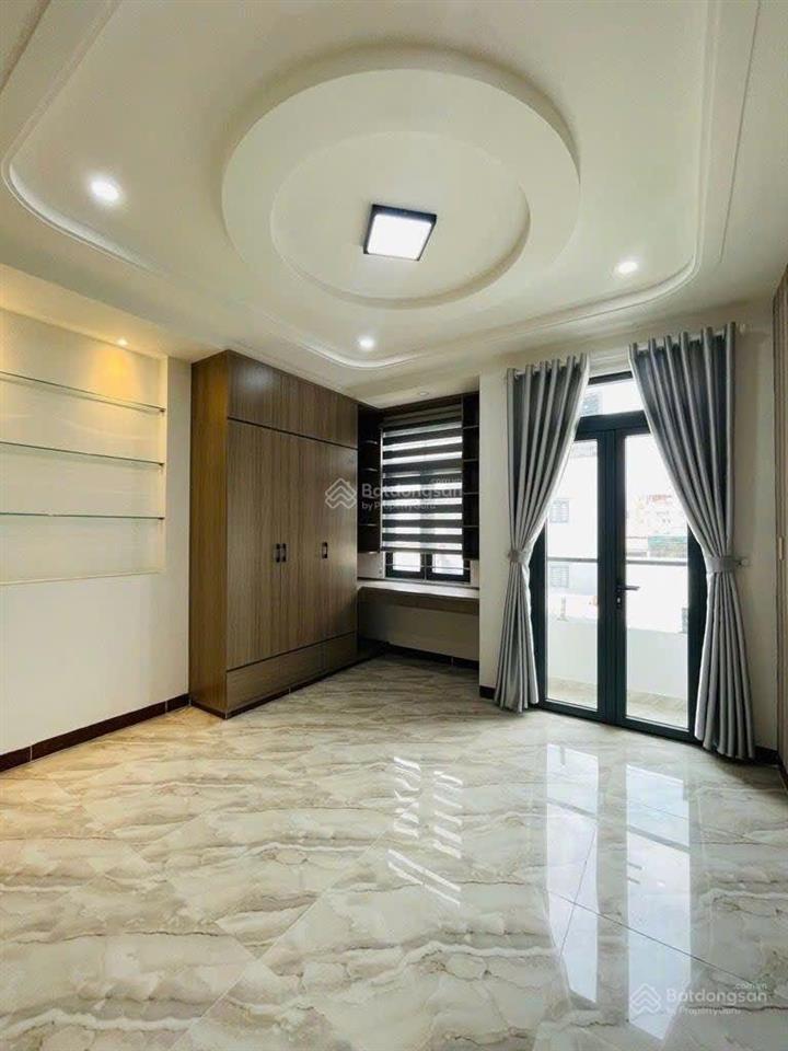 Nhà đẹp 5 tầng (4x14m) 4pn  gần chợ bình trị & tỉnh lộ 10  hxh 6m  tên lửa nối dài  chỉ 7.4 tỷ