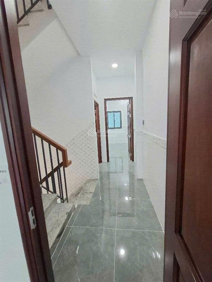 Binh tân  nhà 4 tầng  (4x16m) 5pn  hxh 8m  thông võ văn kiệt & kinh dương vương  chỉ 8.3 tỷ