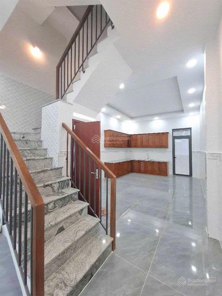 Binh tân  nhà 4 tầng  (4x16m) 5pn  hxh 8m  thông võ văn kiệt & kinh dương vương  chỉ 8.3 tỷ