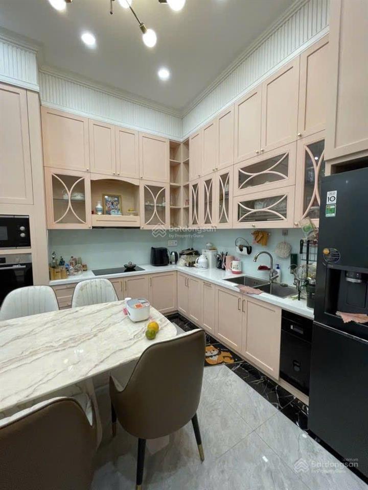 Nhà đẹp  4 tầng bến lội  (51m²) 4pn  đường nhựa 8m  full nội thất  chỉ 7,3 tỷ