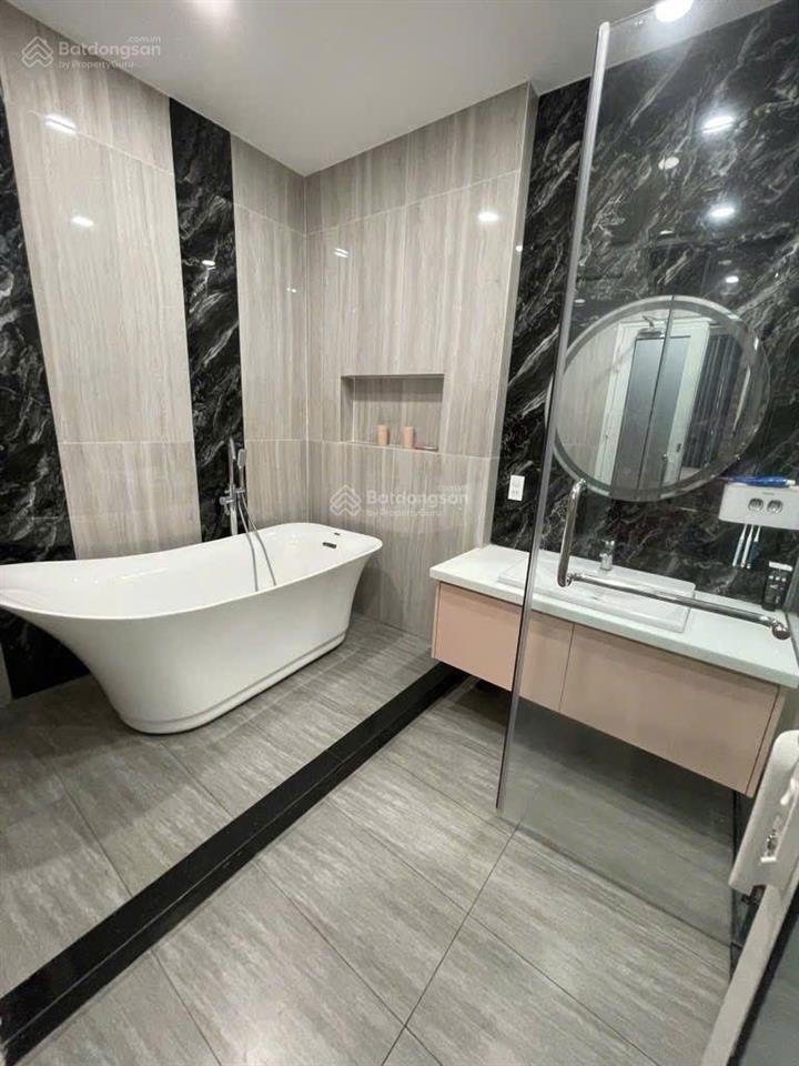 Nhà đẹp  4 tầng bến lội  (51m²) 4pn  đường nhựa 8m  full nội thất  chỉ 7,3 tỷ