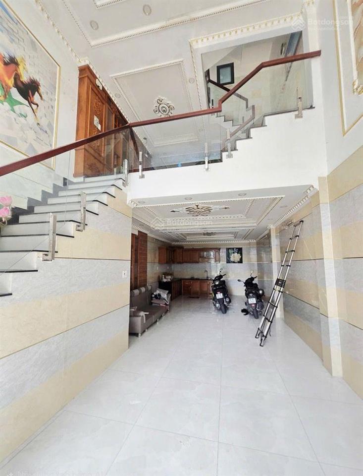 Nhà 5 tầng mới đẹp (4.6x12m) 5pn  hxh 6m  ngay gò xoài  gần lê văn quới  chỉ 6.79 tỷ