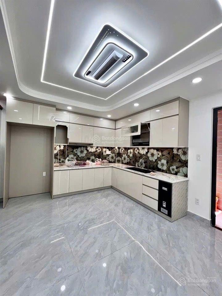Căn nổi bật nhà 4 tầng  (5x11m)  4pn  lê đình cẩn  hẻm 6m  gần aeon mall  chỉ 6,5 tỷ (tl)
