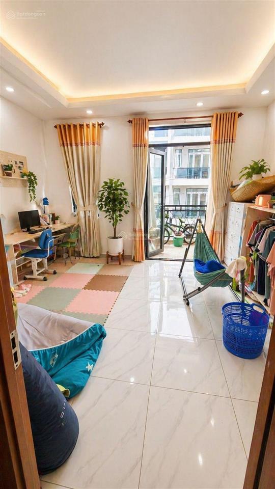 Lê đình cẩn  hẻm 10m như mặt tiền  4 tầng  (5x12m)  4pn  sát bên tỉnh lộ 10  chỉ 6.65 tỷ