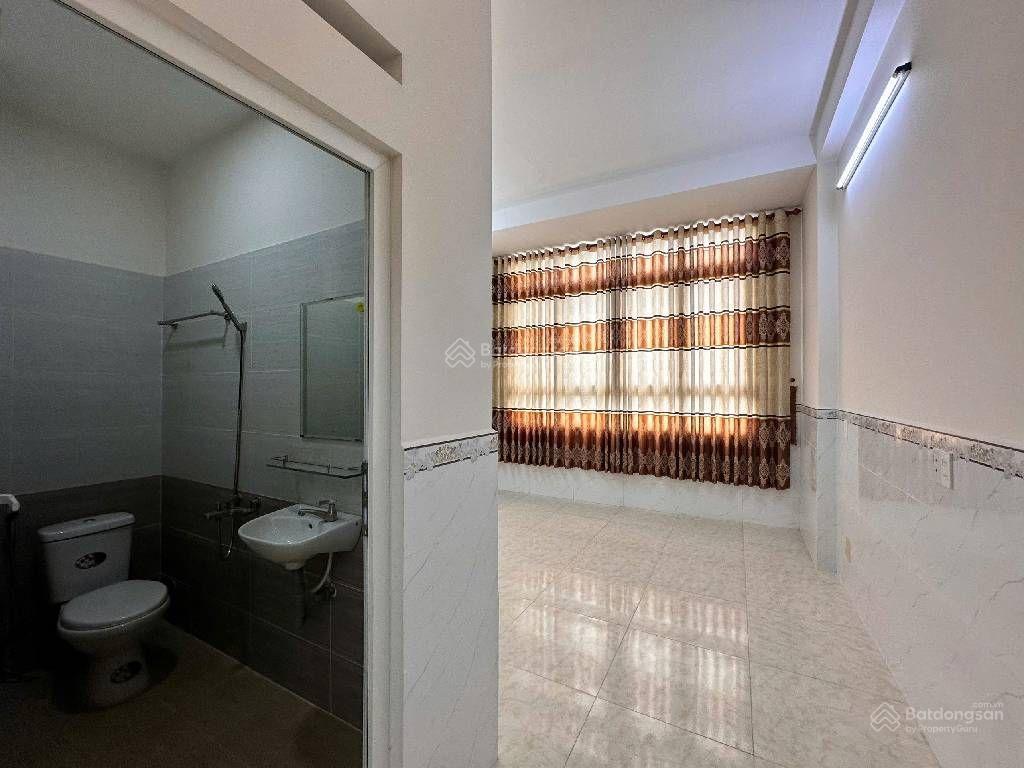 Bán nhà tây lân  5 tầng mới đẹp  bình trị đông  (4x14m) 5pn  đường nhựa 8m  chỉ 6.3tỷ
