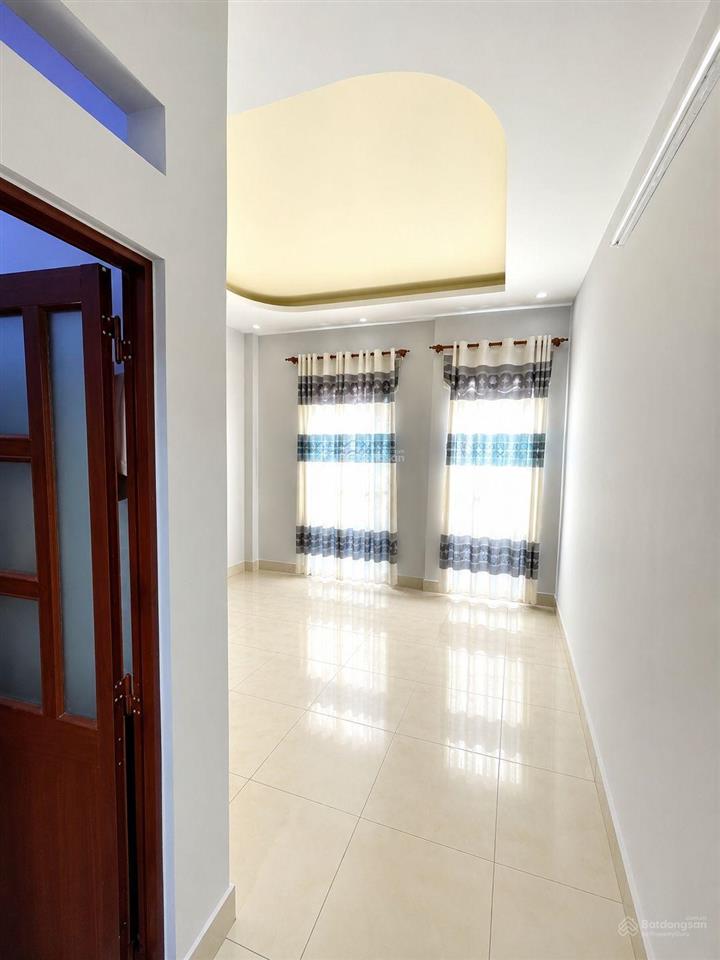Bình tân  mã lò  nhà 2 mặt hẻm ôtô  khu dân cư an ninh  4 tầng  (4x18m)  4pn  chỉ 8.5 tỷ
