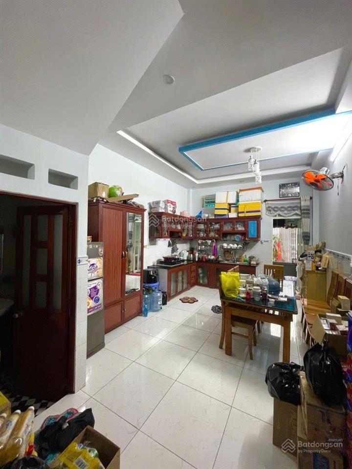 Bình tân  mã lò  nhà 2 mặt hẻm ôtô  khu dân cư an ninh  4 tầng  (4x18m)  4pn  chỉ 8.5 tỷ