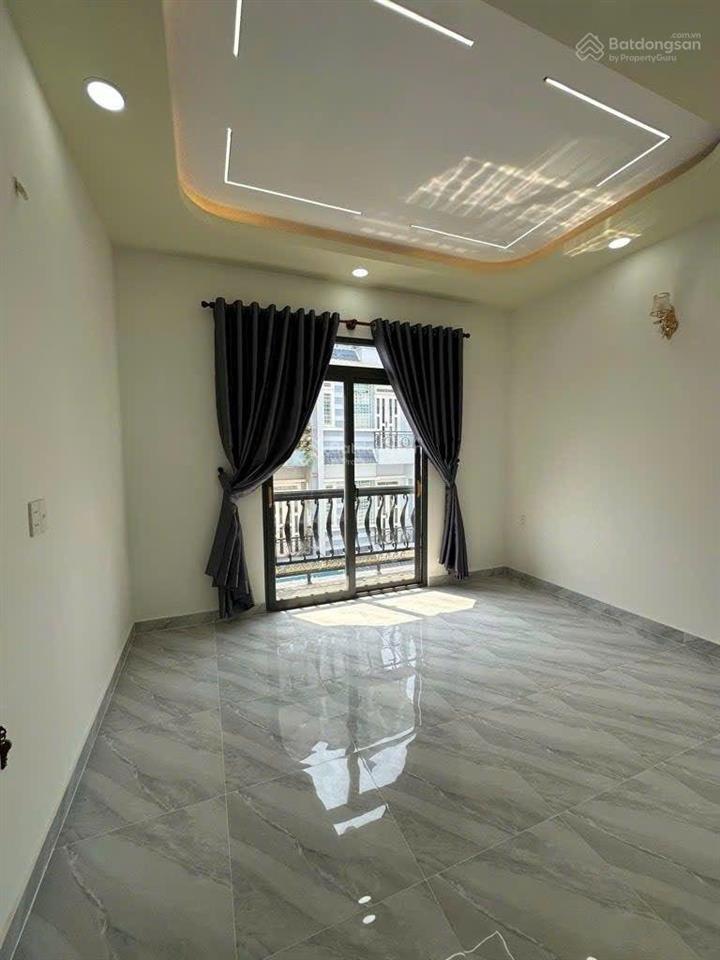 Mã lò  bình tân  nhà 5 tầng  (4x13m)  5pn  hxh 7m  gần tân kỳ tân quý  chỉ 6.85 tỷ