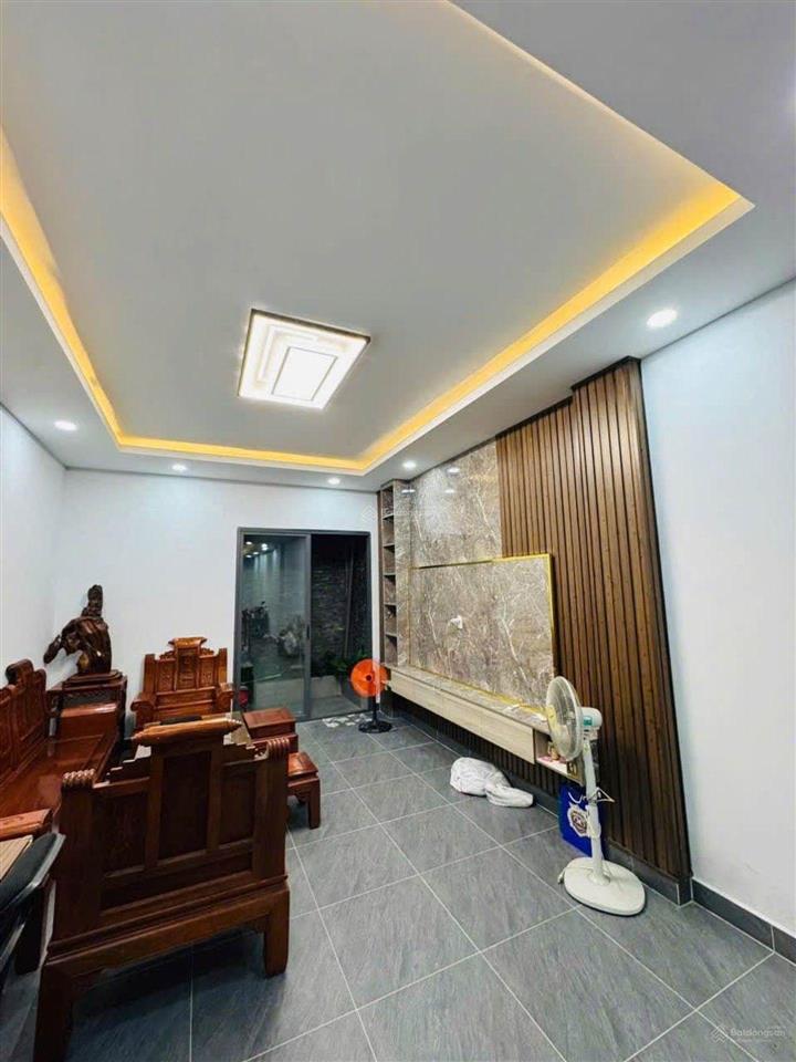 Nhà 4 tầng mới đẹp  (4x20m) 4pn khu tên lửa  gần aeon mail  đường 12m  chỉ 10,79 tỷ