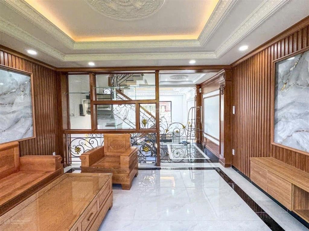 Nhà mới 5 tầng  tỉnh lộ 10  54m (4.4x12m)  6pn  gần aeon bình tân  đường 7m  chỉ 7.2 tỷ