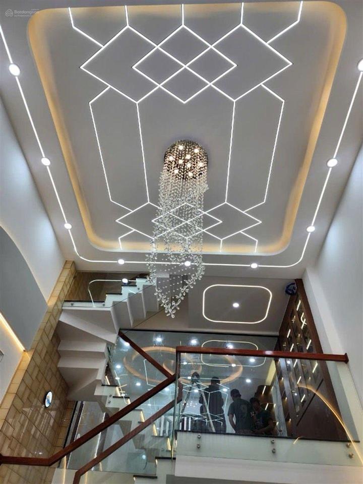 Nhà mới  lê văn quới  5 tầng  gần 4 xã  giáp tân phú  (4.5x13m)  4pn  hxh 6m  chỉ7.1 tỷ