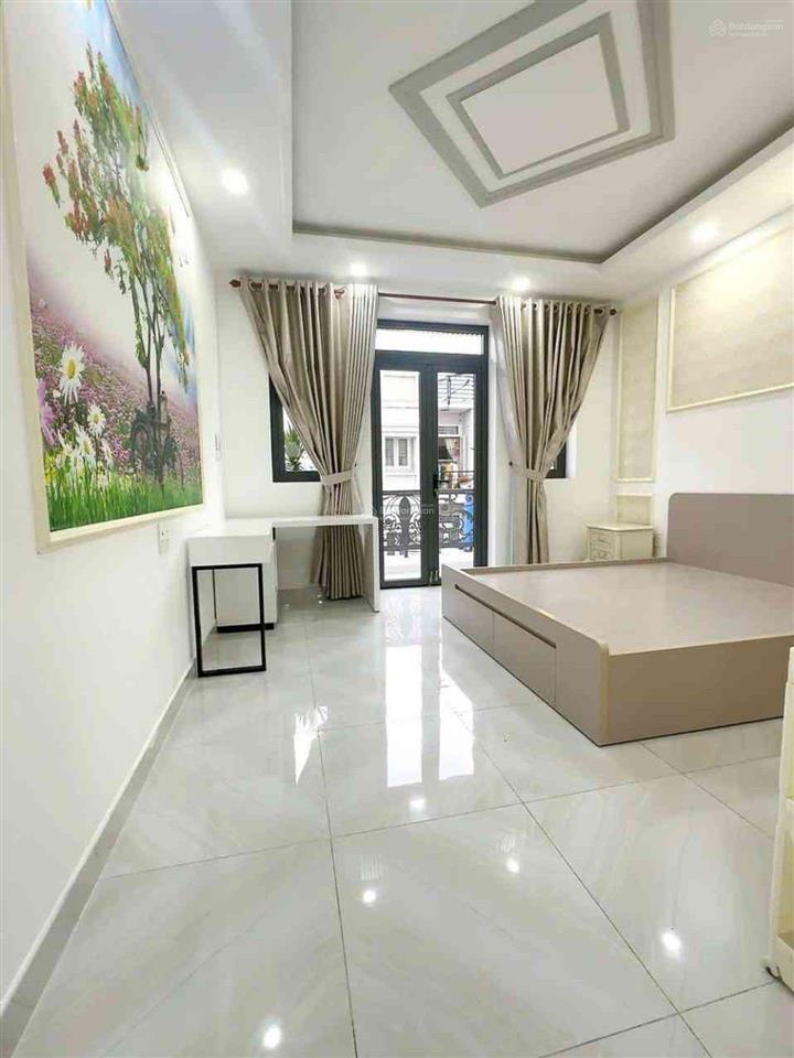 Nhà 5 tầng mới  lê văn quới  (4x18m) 4pn  hxt  gần ngã tư 4 xã  full nội thất  chỉ 8,19 tỷ