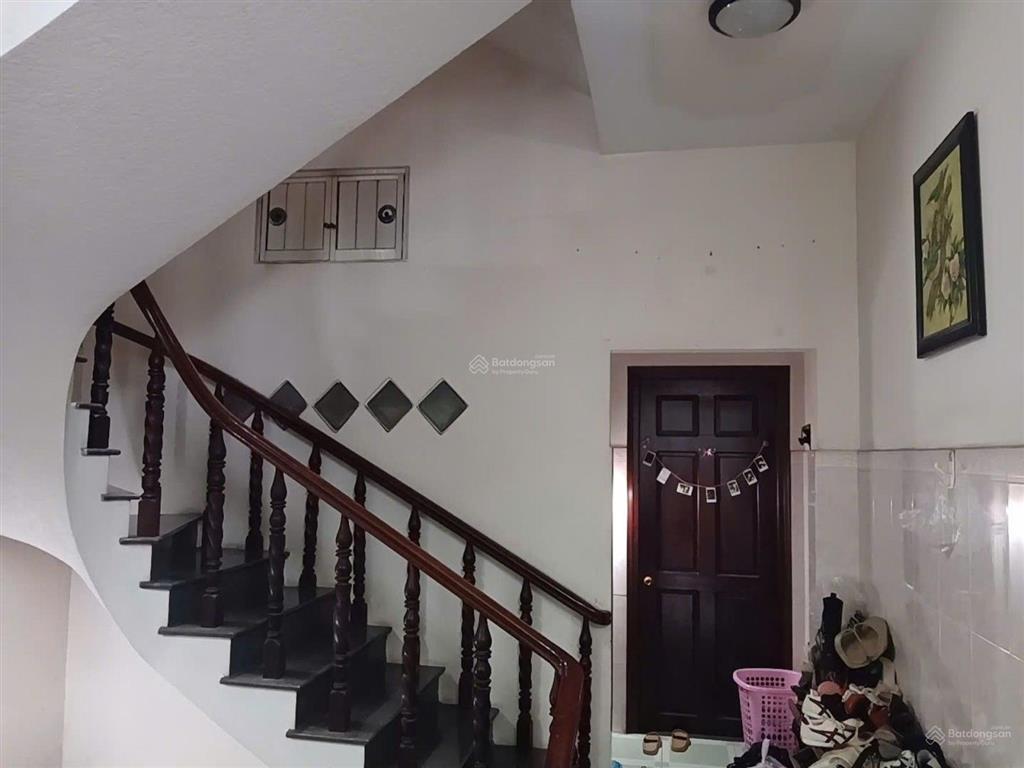 Giá 17,5 tỷ  bình tân  nhà mt kd sầm uất  vành đai trong  khu tên lửa  4 tầng (4x22m) 4pn