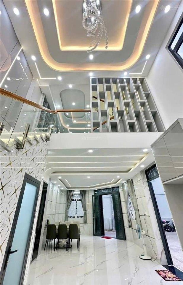 Bình tân  lô góc 2 mặt hxh  (4x14m)  6pn  nhà 5 tầng  full nội thất  gần aeon  chỉ 7.69tỷ
