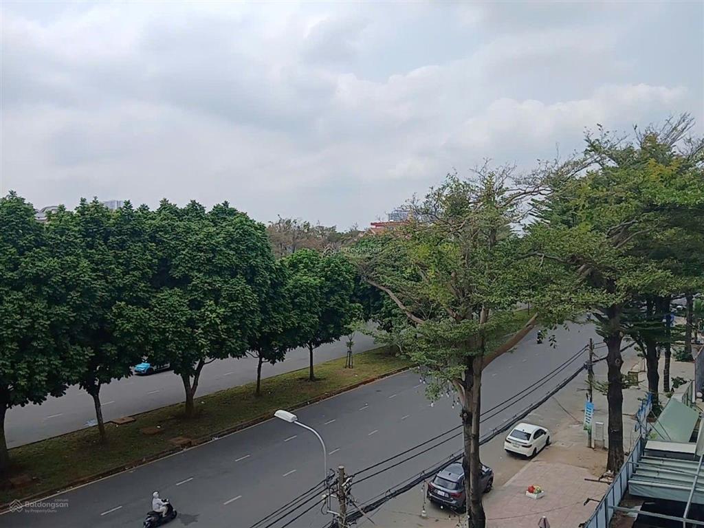 Nhà mt kinh doanh sầm uất  khu tên lửa  vành đai trong  4 tầng  (4x22m) 4pn  giá 16,99 tỷ 