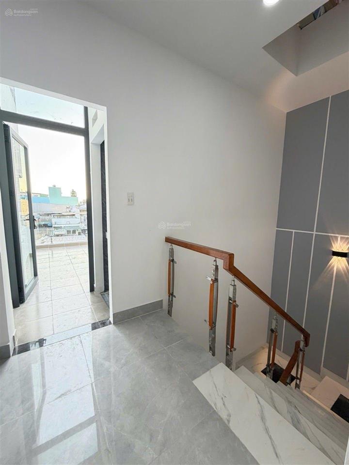 Nhà mặt tiền đường 12m  khu vip tên lửa  (4x20m)  3 tầng, 4 pn  thuê 17tr/tháng  chỉ 11.89tỷ