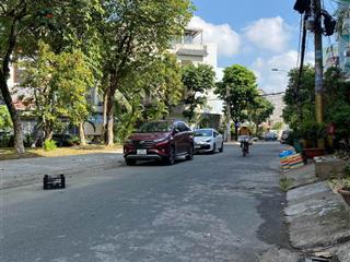 Nhà mặt tiền  khu tên lửa  view công viên  gần aeon mail  3 tầng  (4x20m)  4pn  chỉ 10.7 tỷ