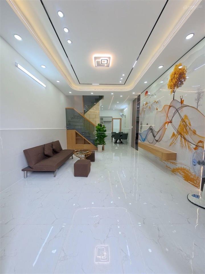 Bình tân  nhà hẻm xe hơi 5m  2 tầng  (4.2x13m) 3pn  ngay hương lộ 2  giáp tân phú  chỉ 5.5 tỷ