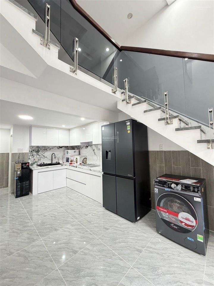 Nhà mới đẹp khu tên lửa  hxt 6m  3 tầng (4x10m) 3pn  full nội thất xịn  gần chợ  chỉ 5,39 tỷ