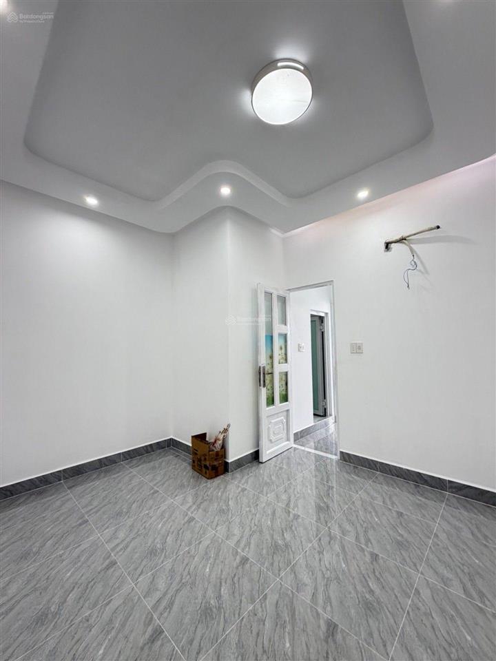 Nhà mới đẹp khu tên lửa  hxt 6m  3 tầng (4x10m) 3pn  full nội thất xịn  gần chợ  chỉ 5,39 tỷ
