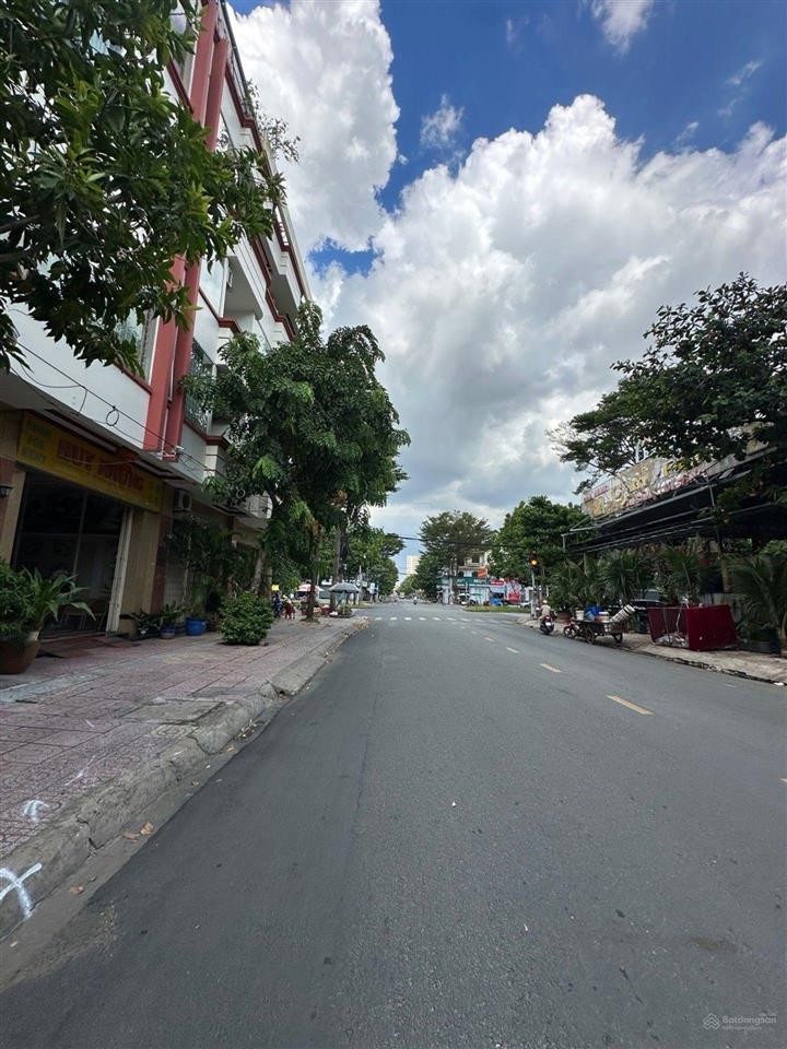 Đất mt khu vip tên lửa  ngay vành đai trong  120m  (6x20m)  gần aeon  bv quốc tế  chỉ16.5 tỷ
