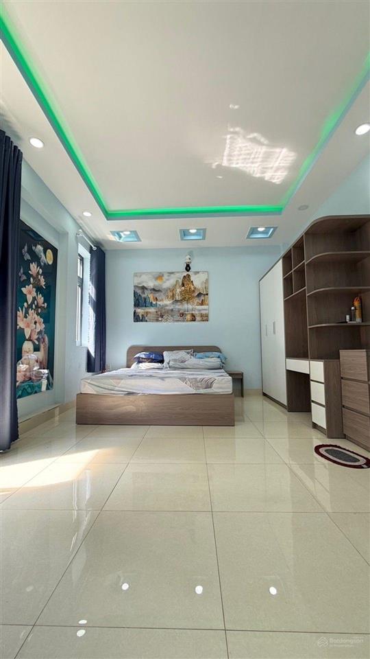 Bến lội  nhà 4 tầng  ngang 5,7m  6pn  khu dân cư đồng bộ  cạnh kênh tham lương  chỉ 6.1 tỷ