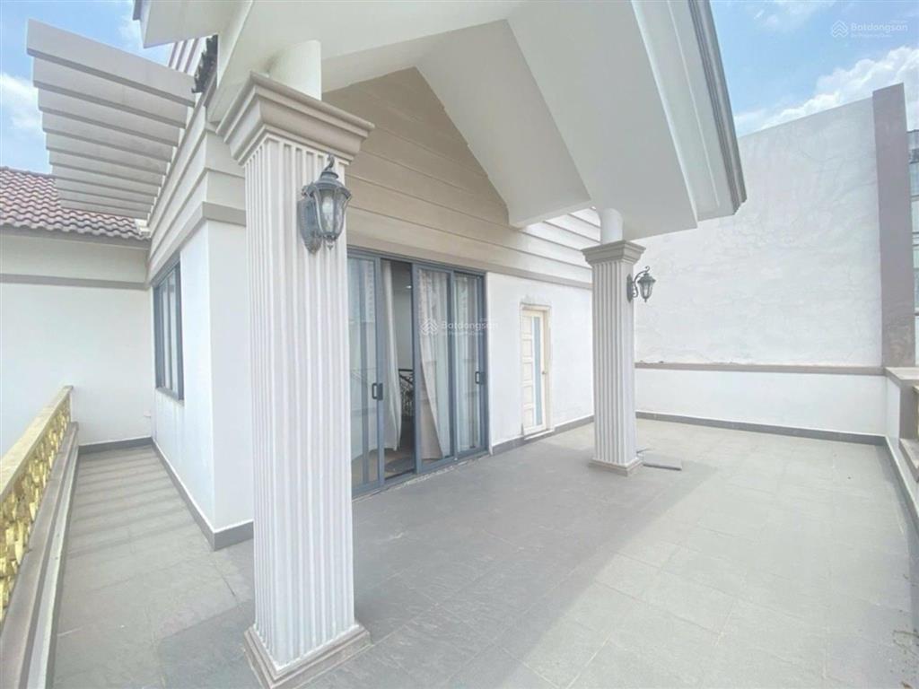 Biệt phủ cao cấp khu tên lửa  đường 12m  căn góc  5tầng  hầm 2 ôtô (9 x 20m) 5pn  giá29.49 tỷ