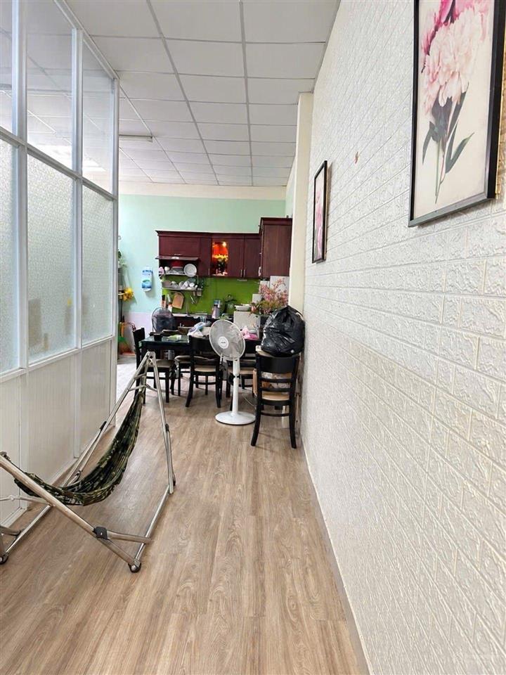Mặt tiền kd trương phước phan  3 tầng (5x25m) 4pn  nở hậu  gần  chợ lê văn quới  chỉ13.99 tỷ