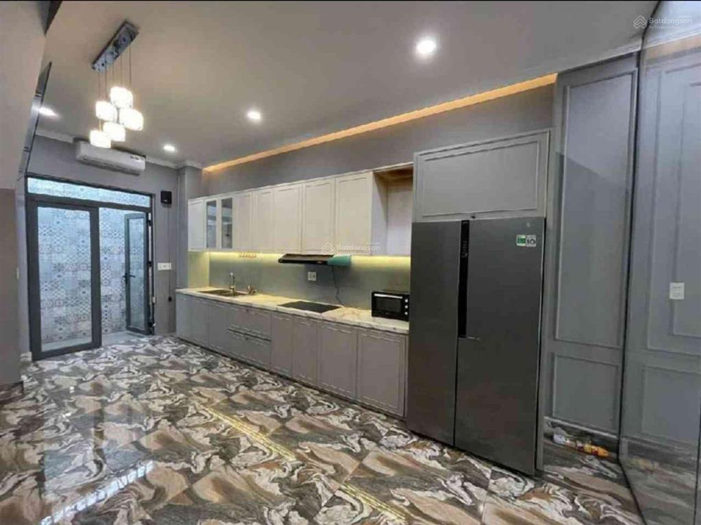 Siêu phẩm mt đường thông  nhà 4 tầng (5x19m)  5pn  kdc hai thành  gần tên lửa  chỉ 10,9 tỷ