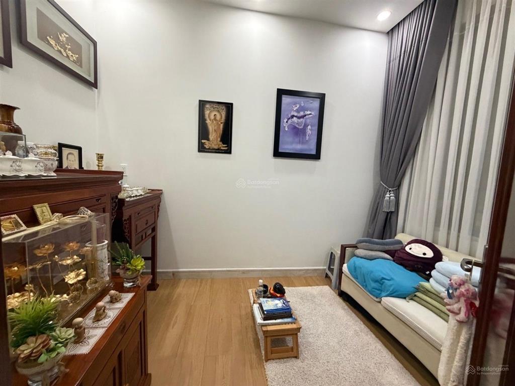 Chính chủ bán biệt thự lô góc  đi định cư  2 tầng  (12x16m) 4pn  gần chợ gò xoài  giá 24 tỷ